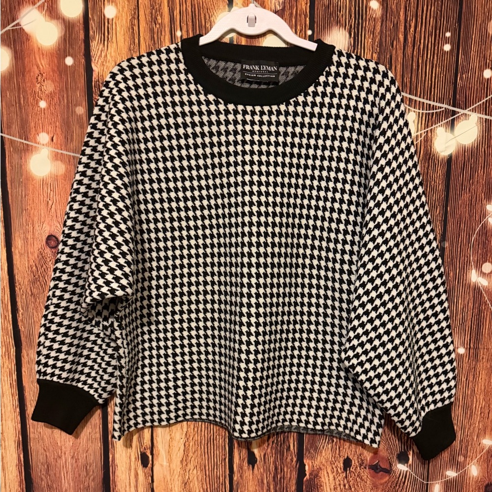 Frank Lyman Design Black and White Houndstooth Knit Sweater
